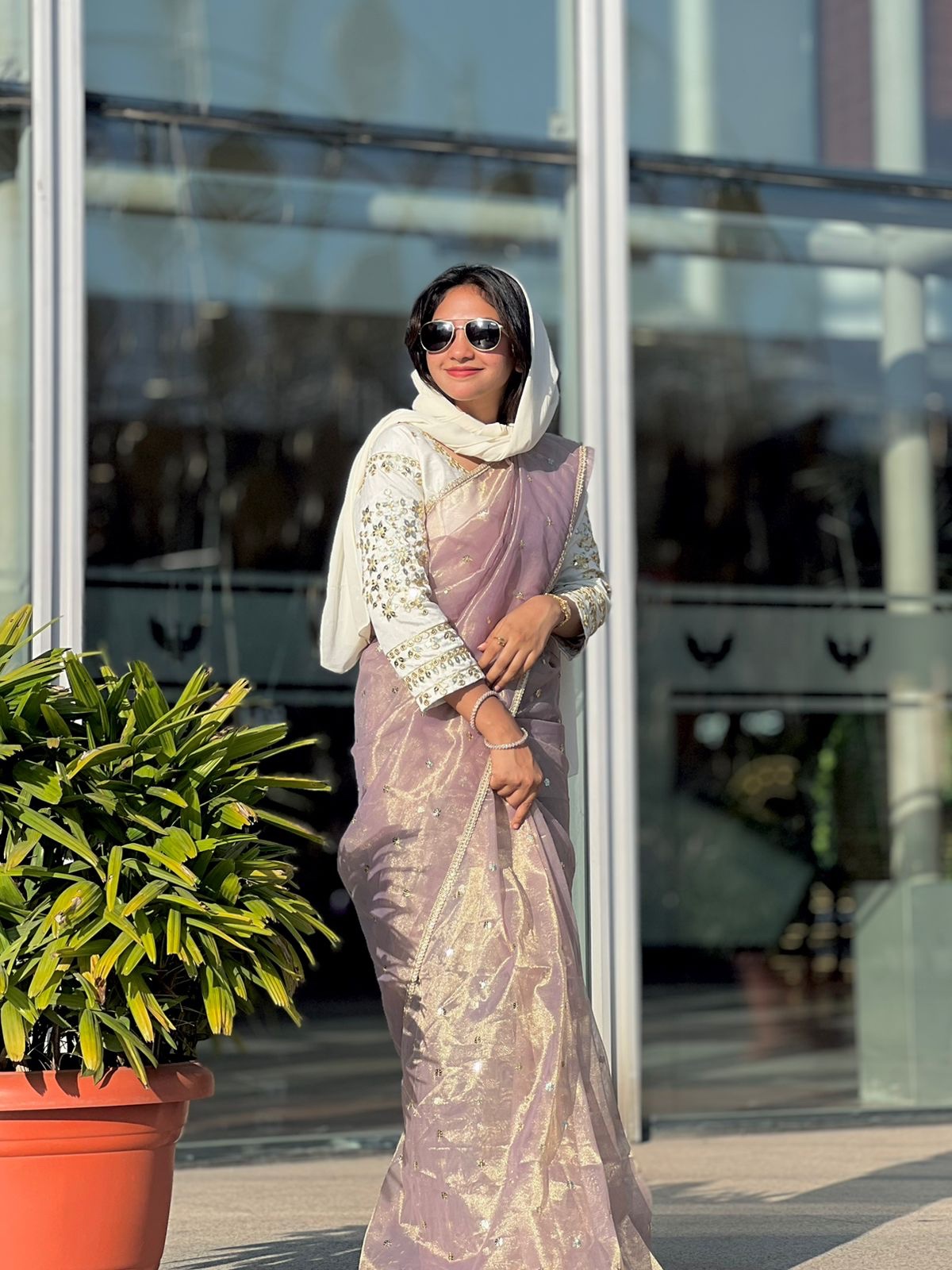 6b23e5d1-1ae4-449c-93ac-7981631f9e1f LIGHTWEIGHT FANCY SAREE - Image 4