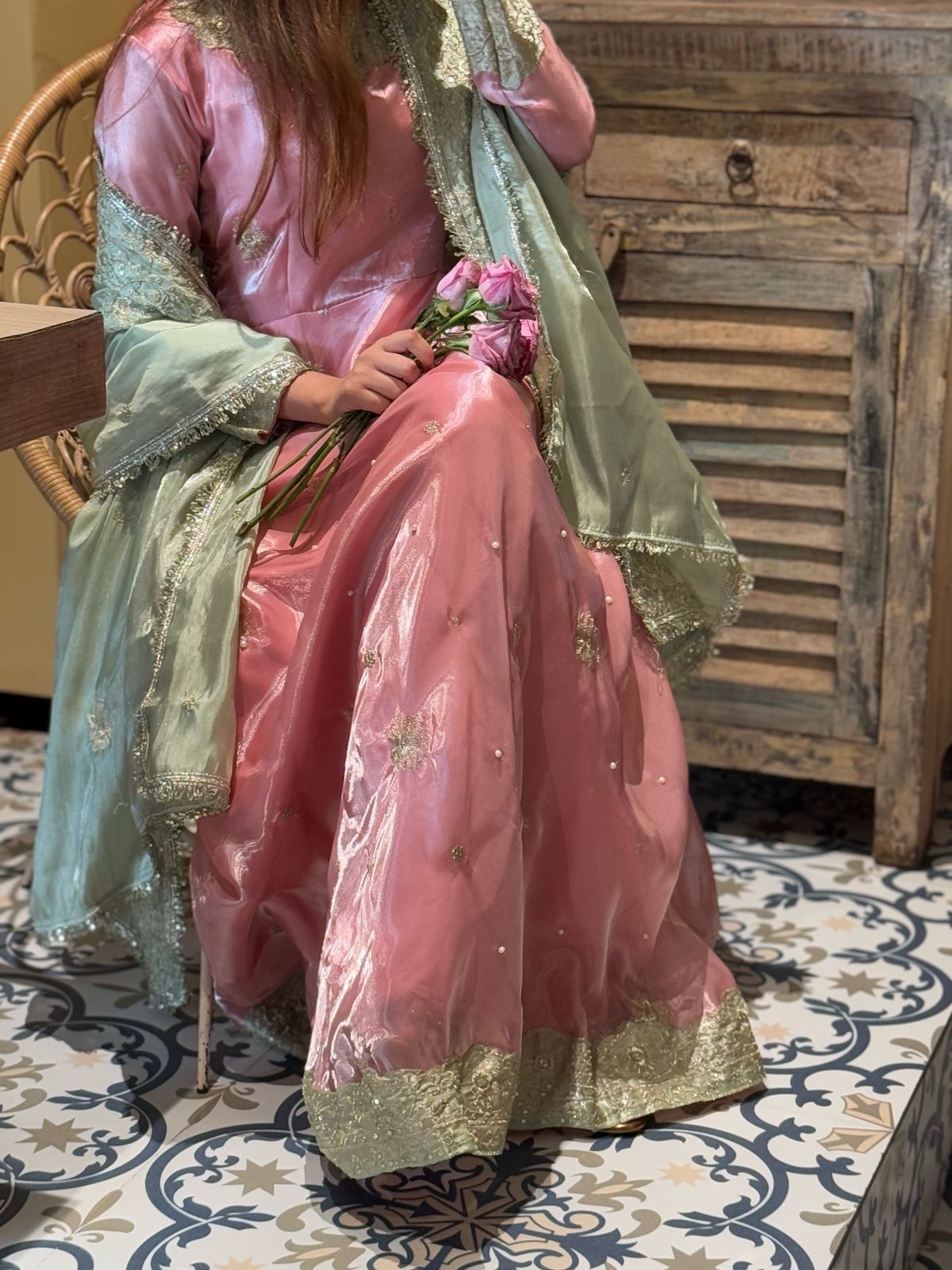 8a902f28-1393-4c6f-909d-79f630843b76 LUXURY PREMIUM GOWN - Image 4