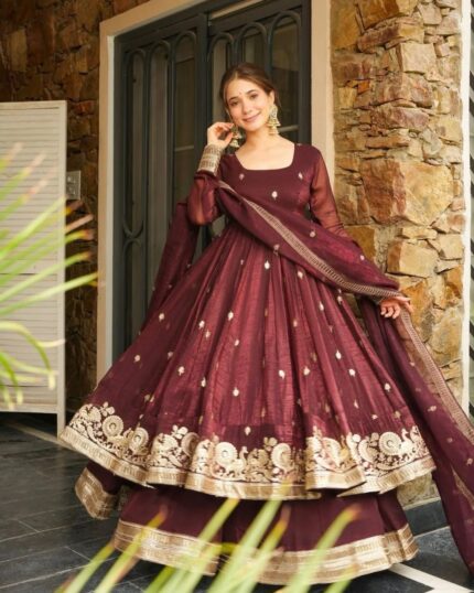 ZOROON-MAROON MAJESTY