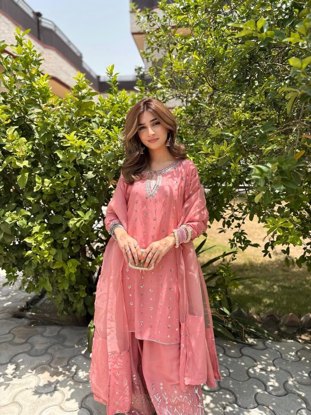 d8d13119-ad2b-4567-a3f0-be44453e802f BLUSHED GLAM SHARARA SET - Image 8