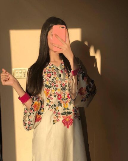 TWO-PIECE KURTHI SET