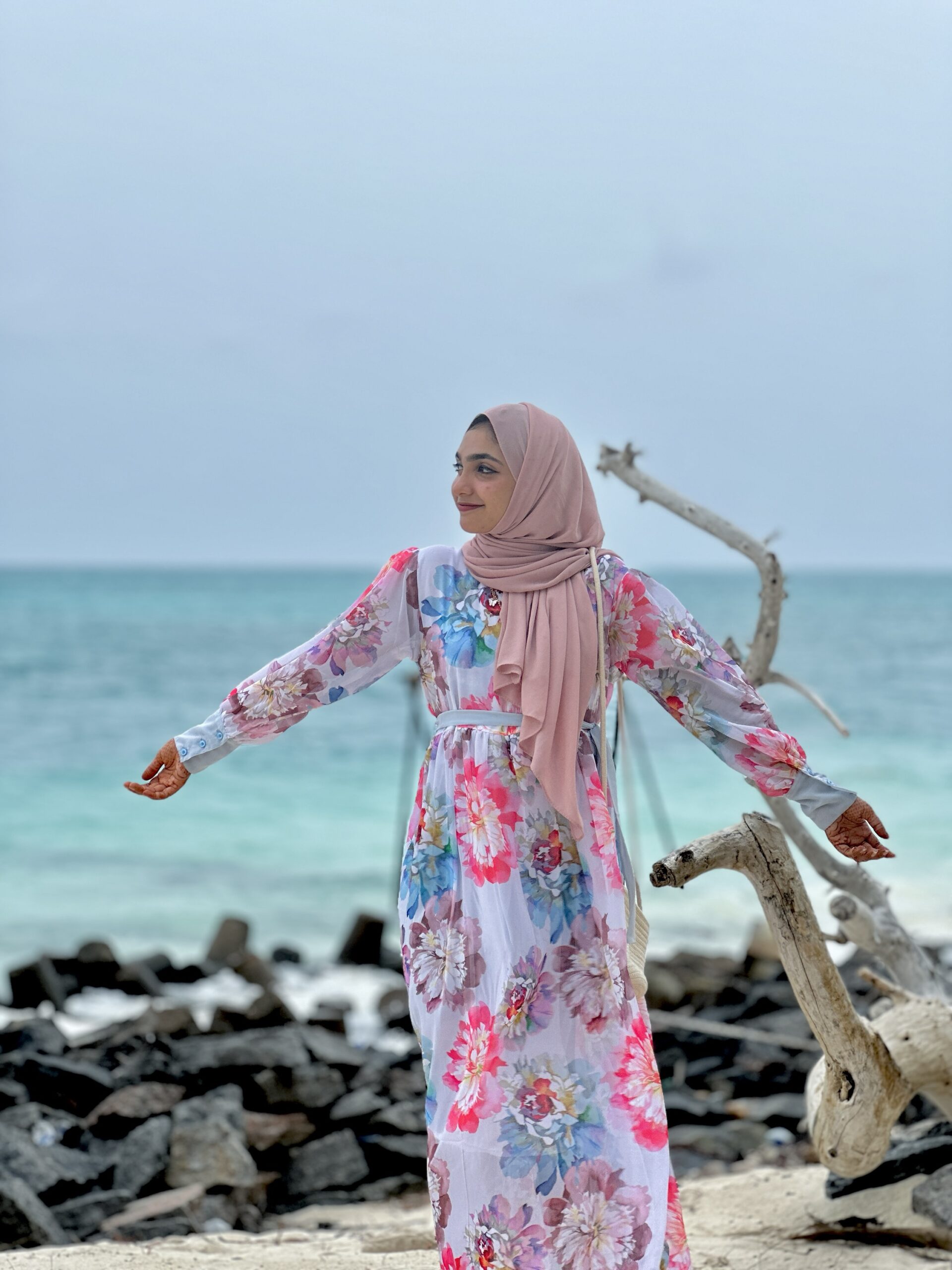 img_0339 FLORAL MAXI GOWN - Image 2