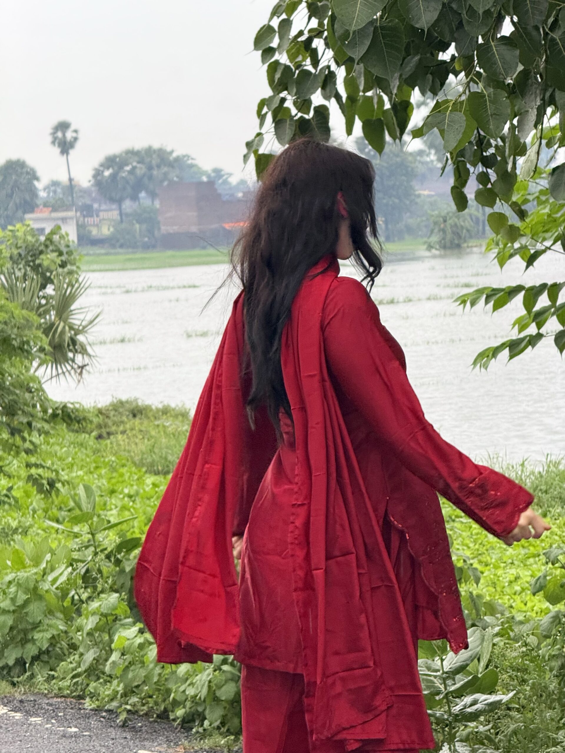 img_1554-2 LUXURY RED FARSHI SET - Image 6